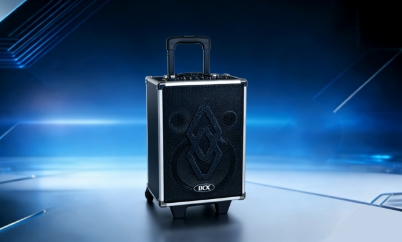 Power supply scheme for audio amplifiers